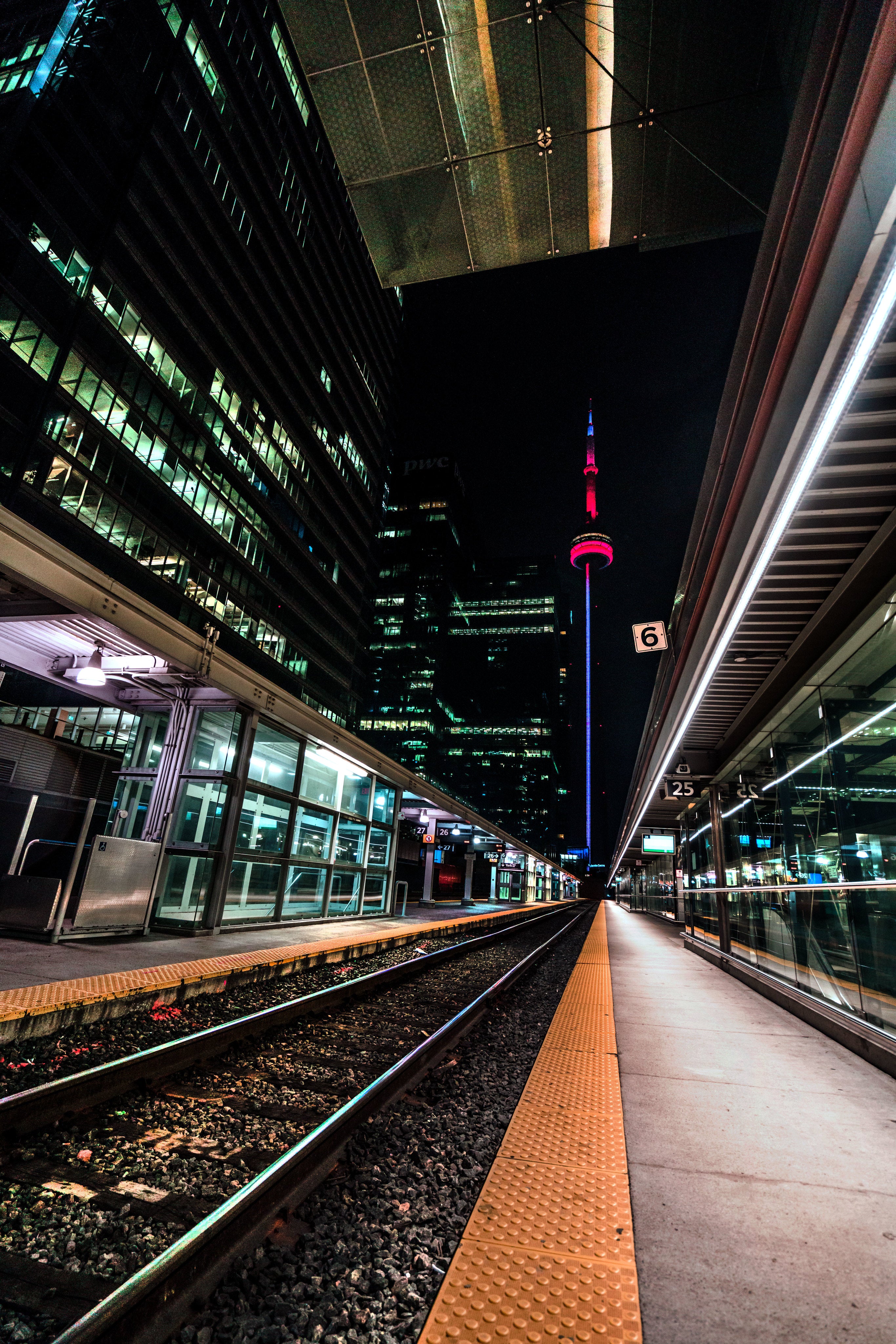 train-tracks-in-city.jpg